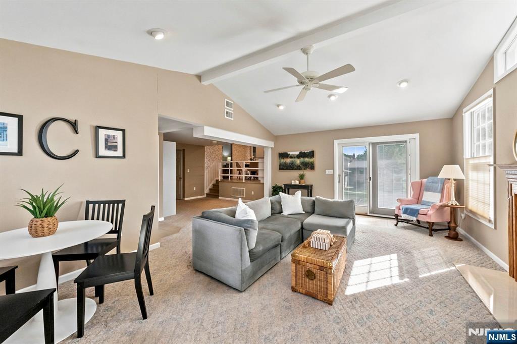 33 Waling Drive Property Photo 17
