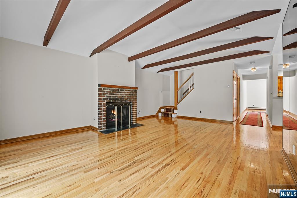 134a N Kinderkamack Road Property Photo 5