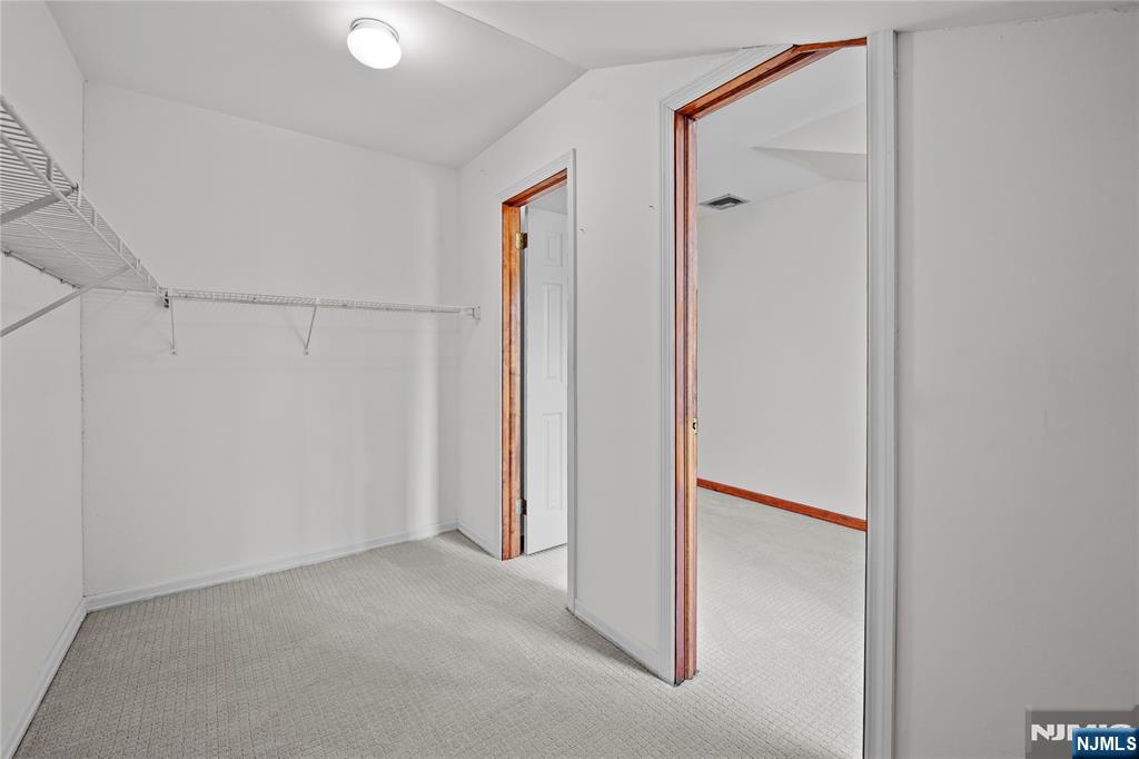 134a N Kinderkamack Road Property Photo 25