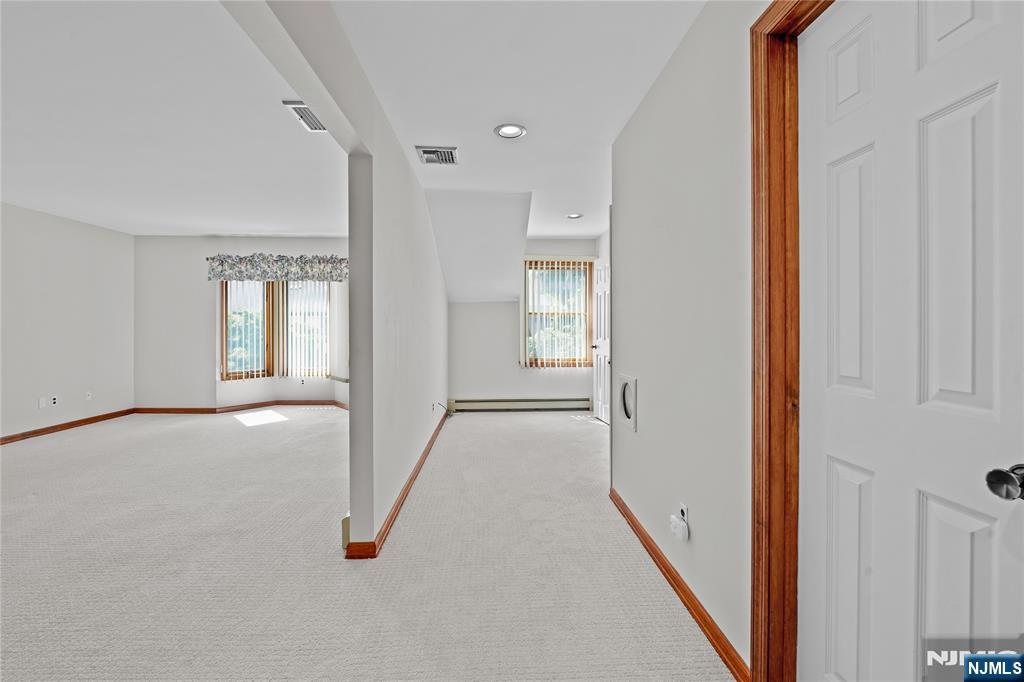 134a N Kinderkamack Road Property Photo 26