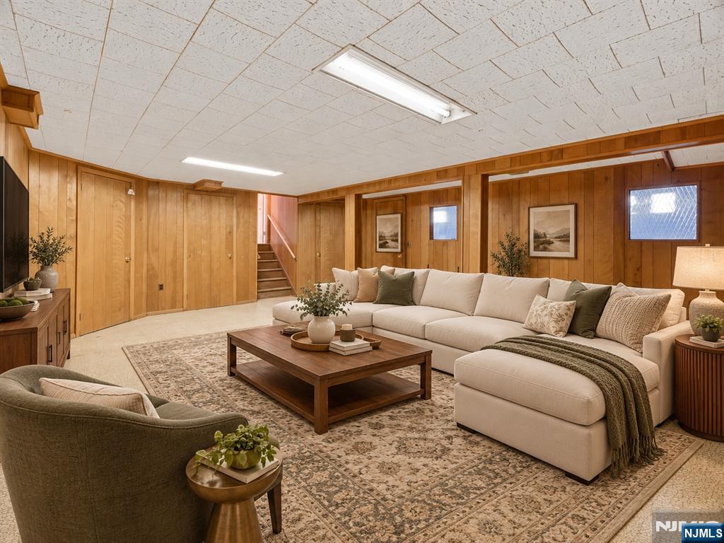 10 Aldom Circle Property Photo 11