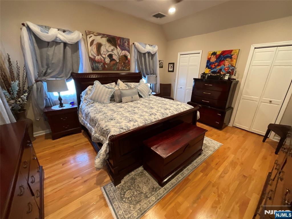 371 2nd Avenue Property Photo 18