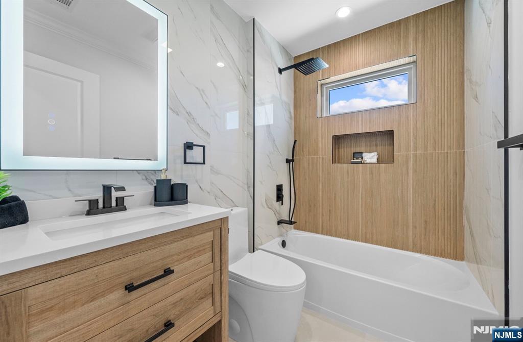 44 Liberty Street Property Photo 24