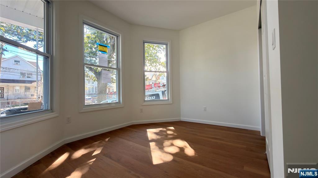 346-348 Woodside Avenue Property Photo 2