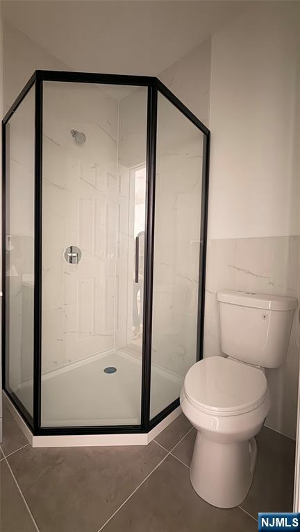 346-348 Woodside Avenue Property Photo 7