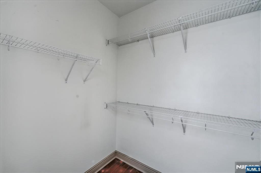 7400 River Road 217 Property Photo 14