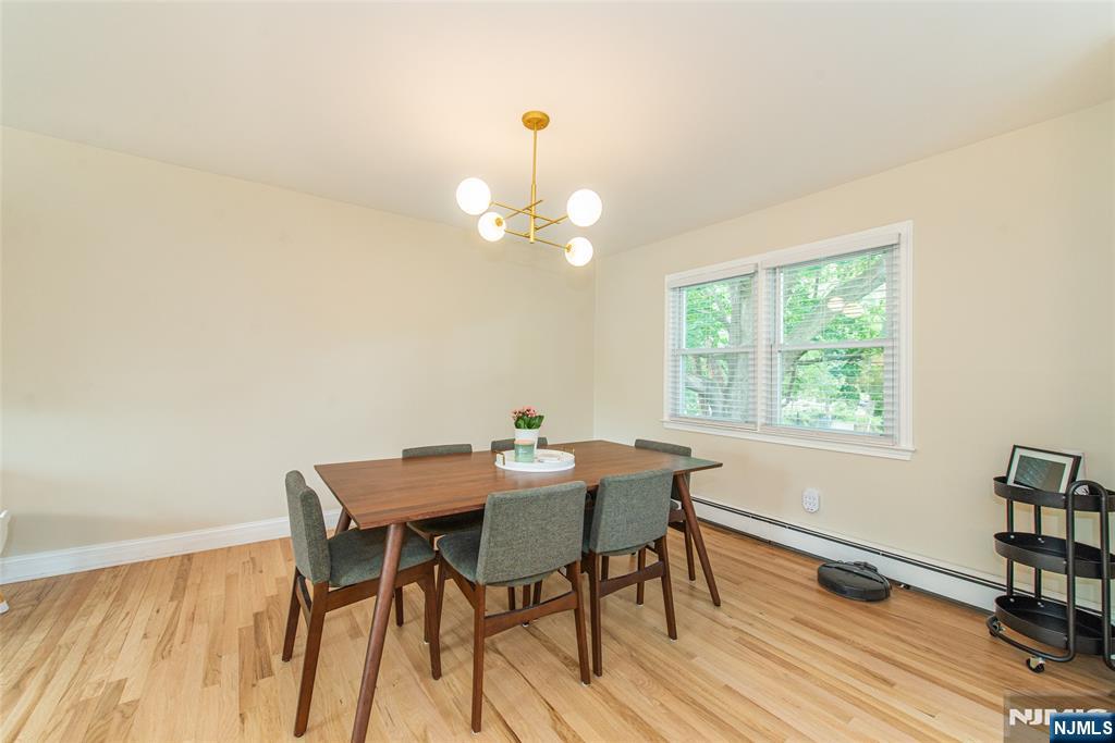 401 E Plane Street Property Photo 8