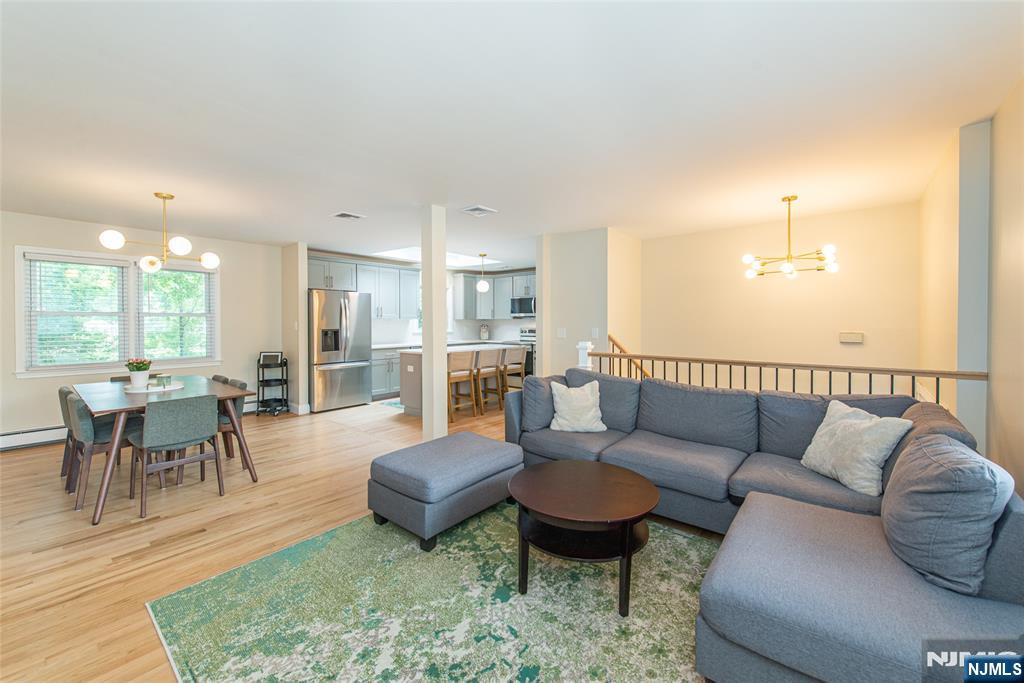 401 E Plane Street Property Photo 12