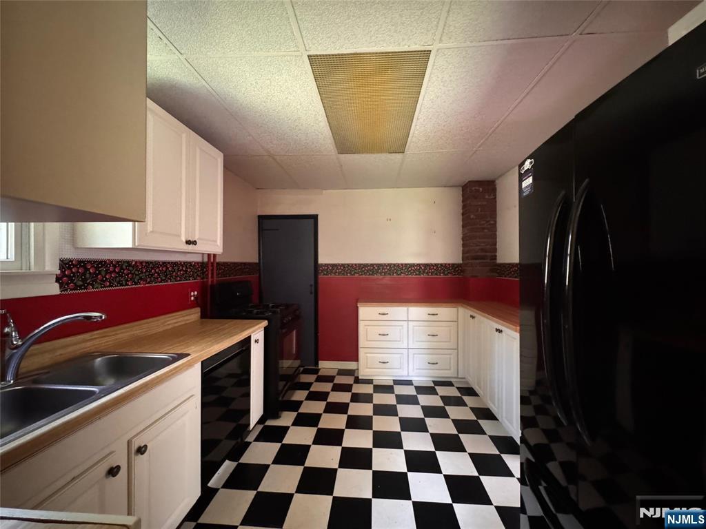25 Maple Avenue Property Photo 7