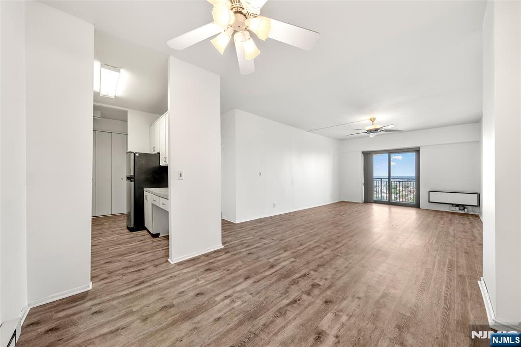 7855 Boulevard East 30h Property Photo 3