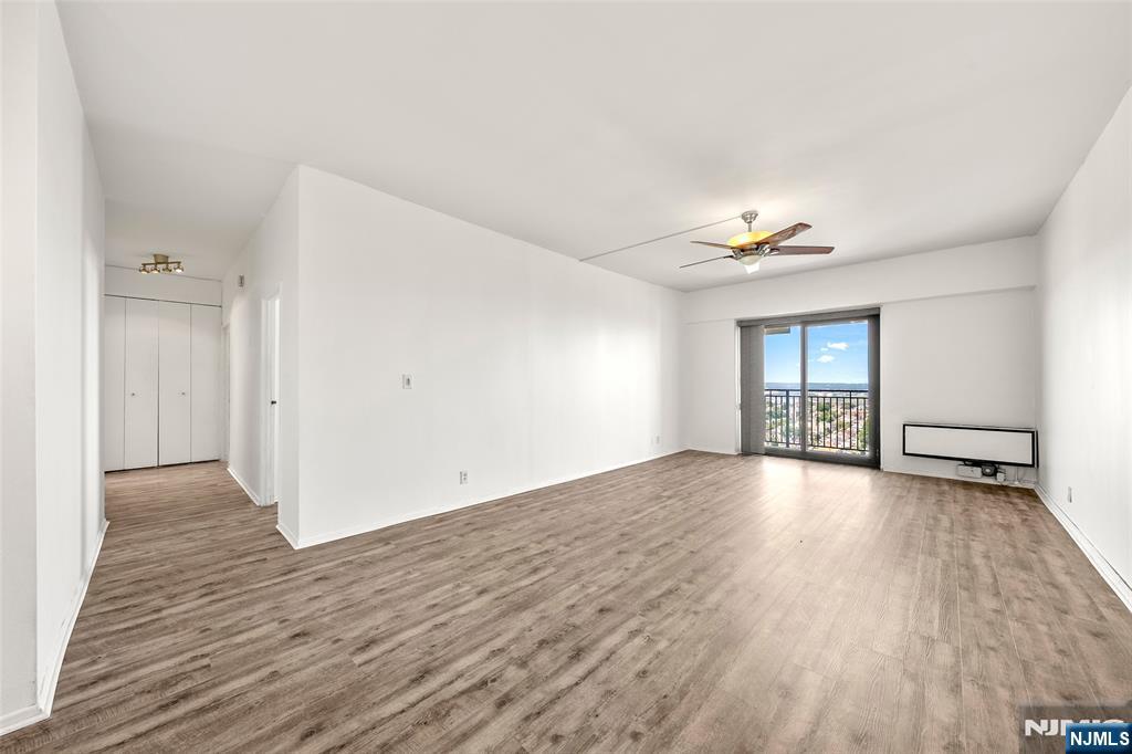 7855 Boulevard East 30h Property Photo 7