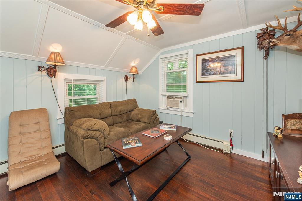 17 Highland Road Property Photo 19