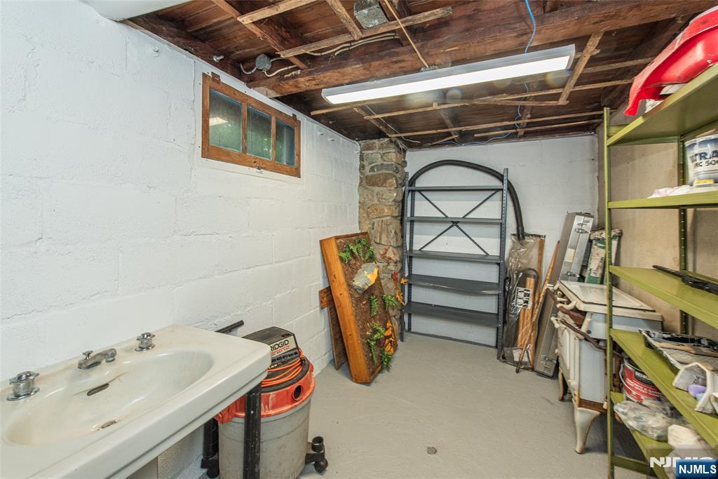 17 Highland Road Property Photo 26