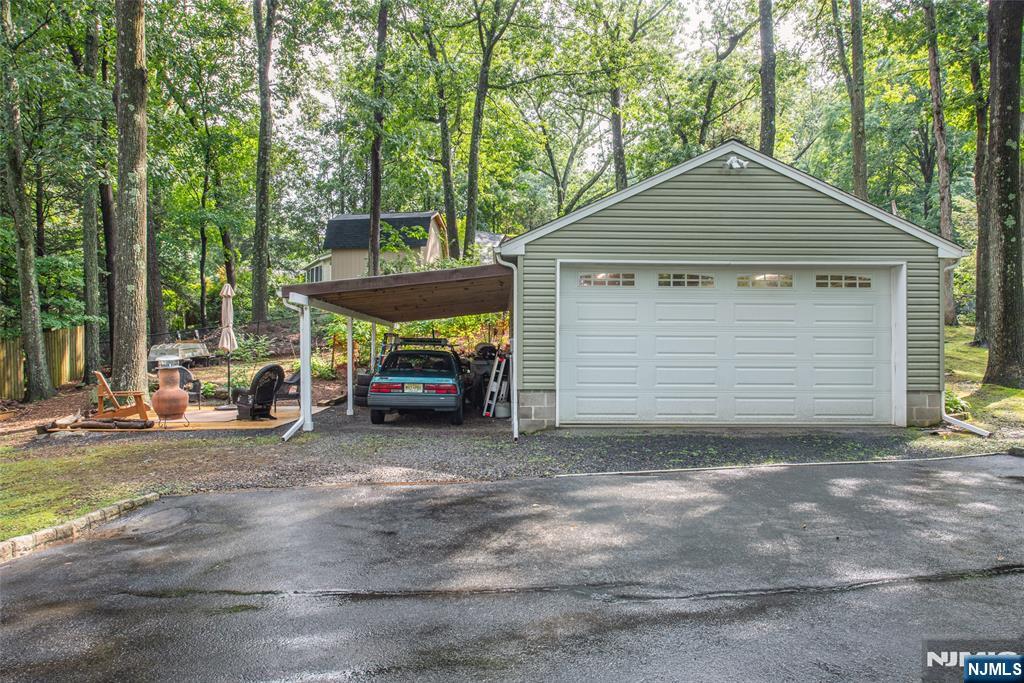 17 Highland Road Property Photo 29