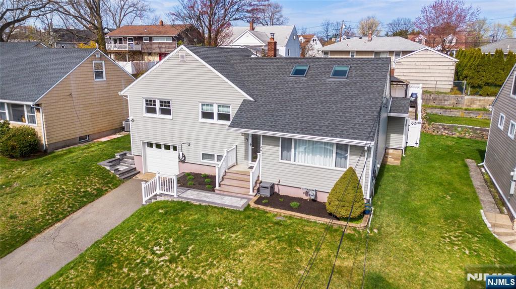 24 Lennon Place Property Photo 2