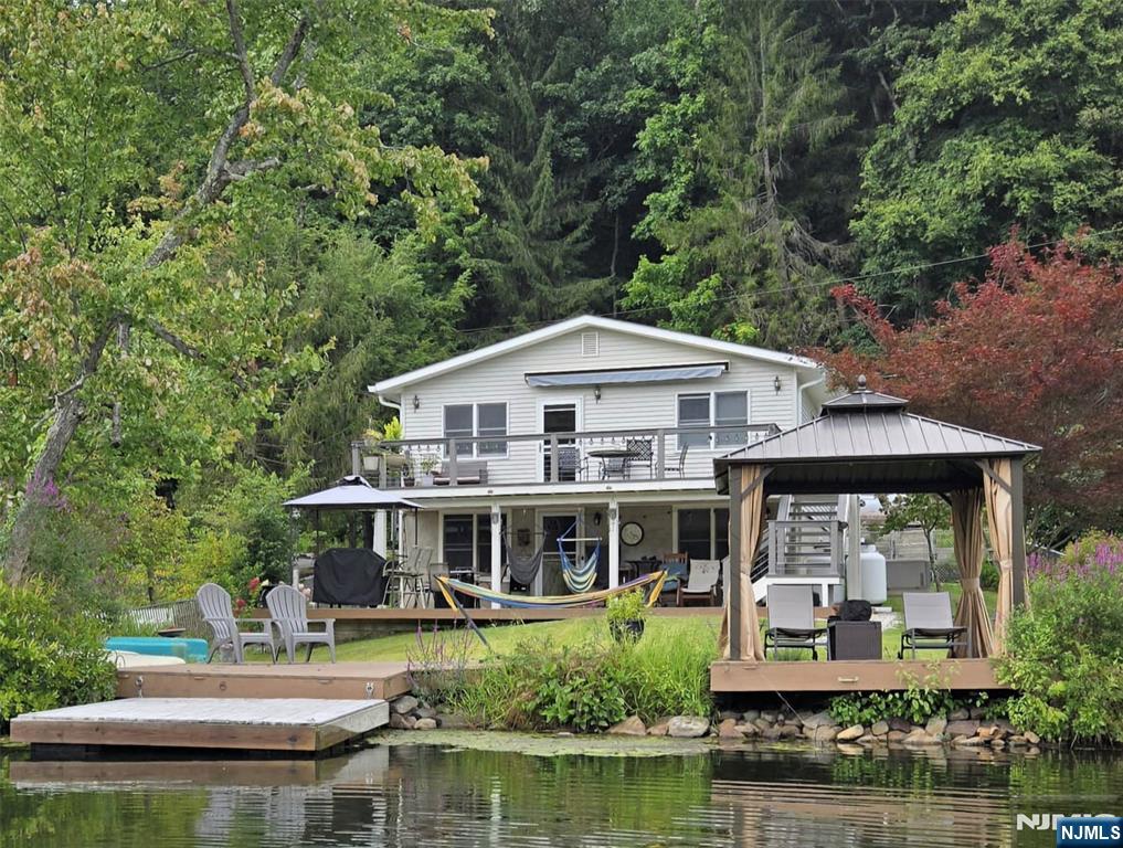 101 Woods Road Property Photo 1