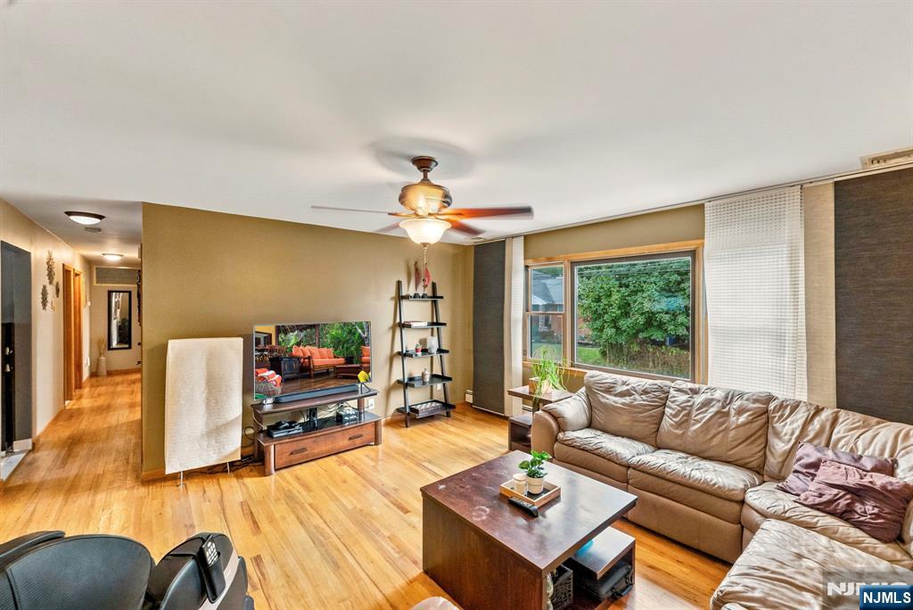 56 Hillcrest Avenue Property Photo 4