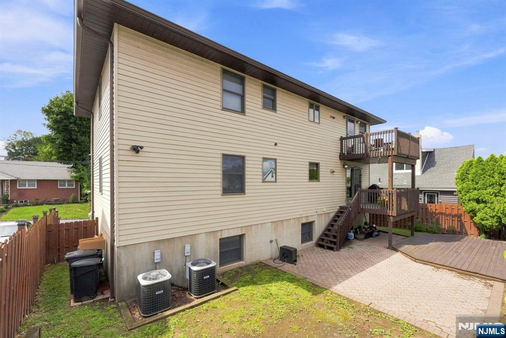 56 Hillcrest Avenue Property Photo 34