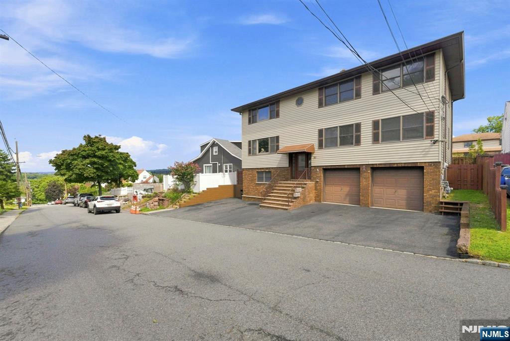 56 Hillcrest Avenue Property Photo 35