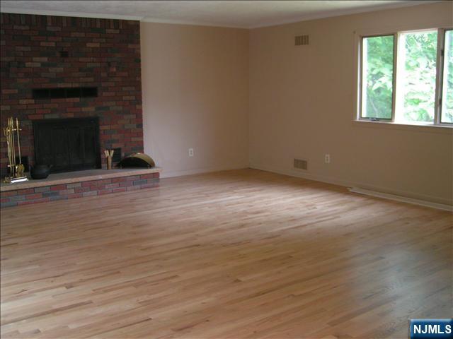 16-06 Jordon Road Property Photo 6