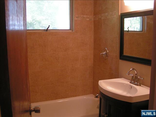 16-06 Jordon Road Property Photo 14