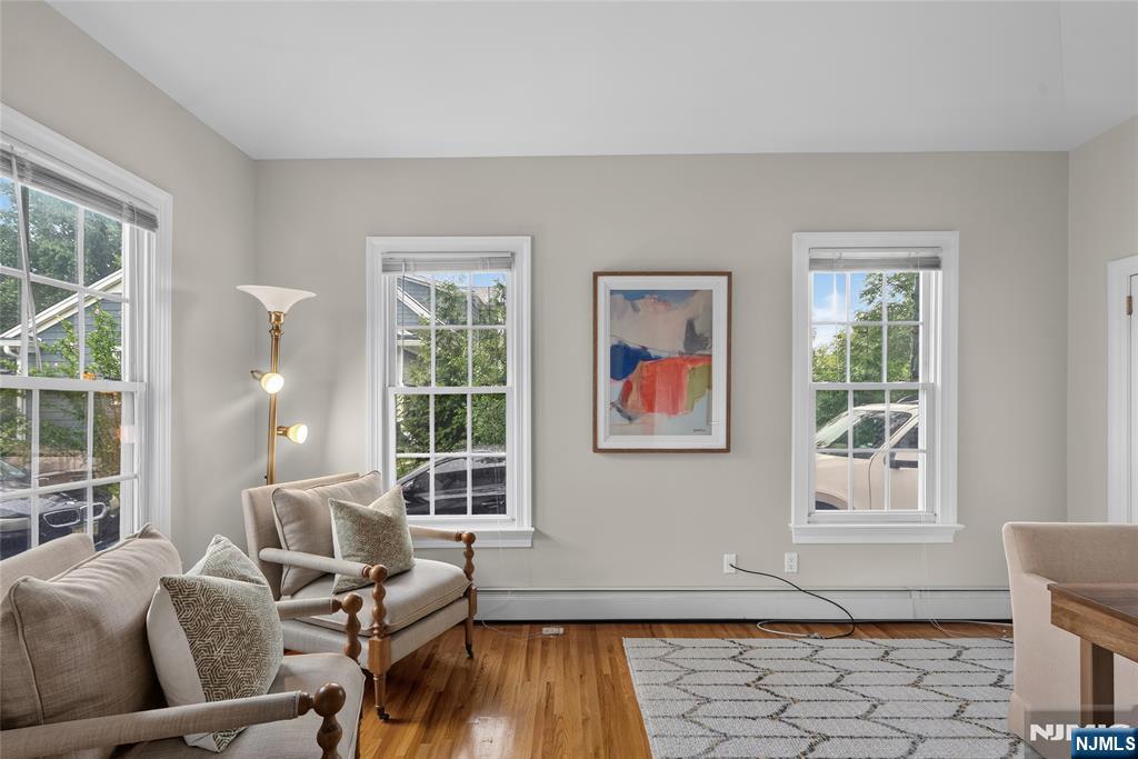 415 Lincoln Avenue Property Photo 8