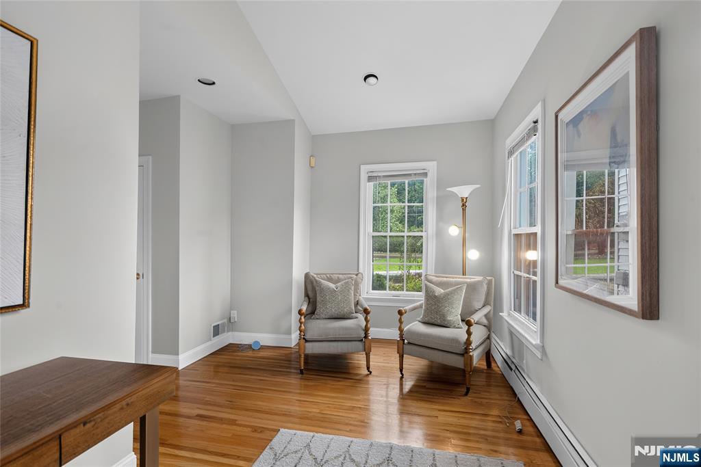 415 Lincoln Avenue Property Photo 10