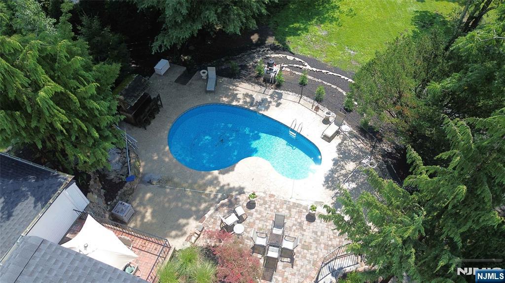 415 Lincoln Avenue Property Photo 45