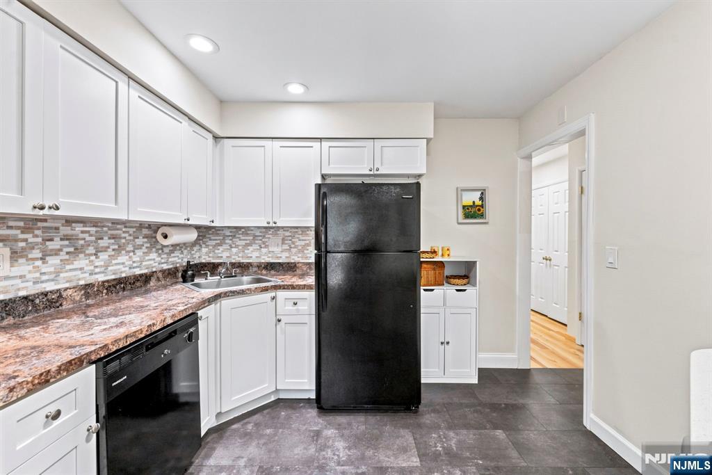 5c New Bedford Road Property Photo 8