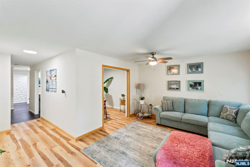 5c New Bedford Road Property Photo 14