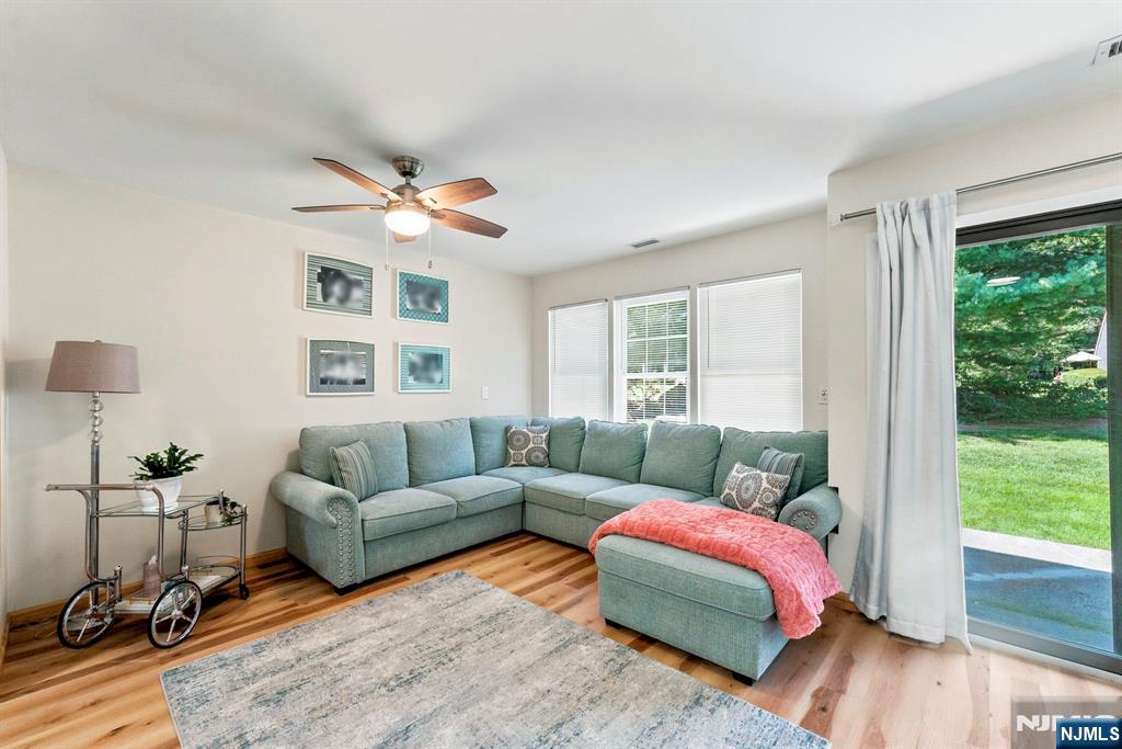 5c New Bedford Road Property Photo 15