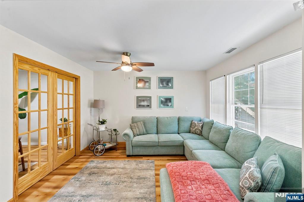 5c New Bedford Road Property Photo 20