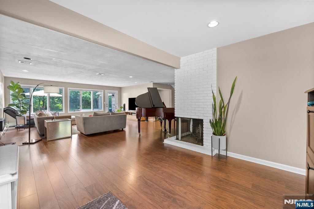 926 Norgate Drive Property Photo 4
