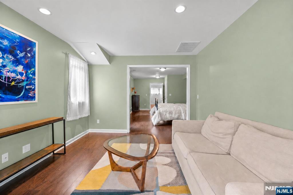 926 Norgate Drive Property Photo 15