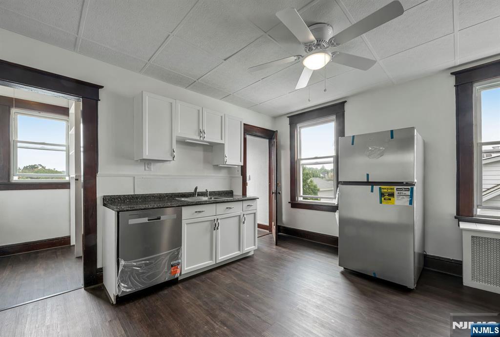 18 Unit 2 Lincoln Avenue 2 Property Photo 11