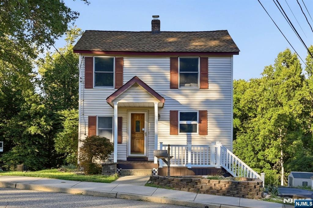 72 Arch Street Property Photo 1