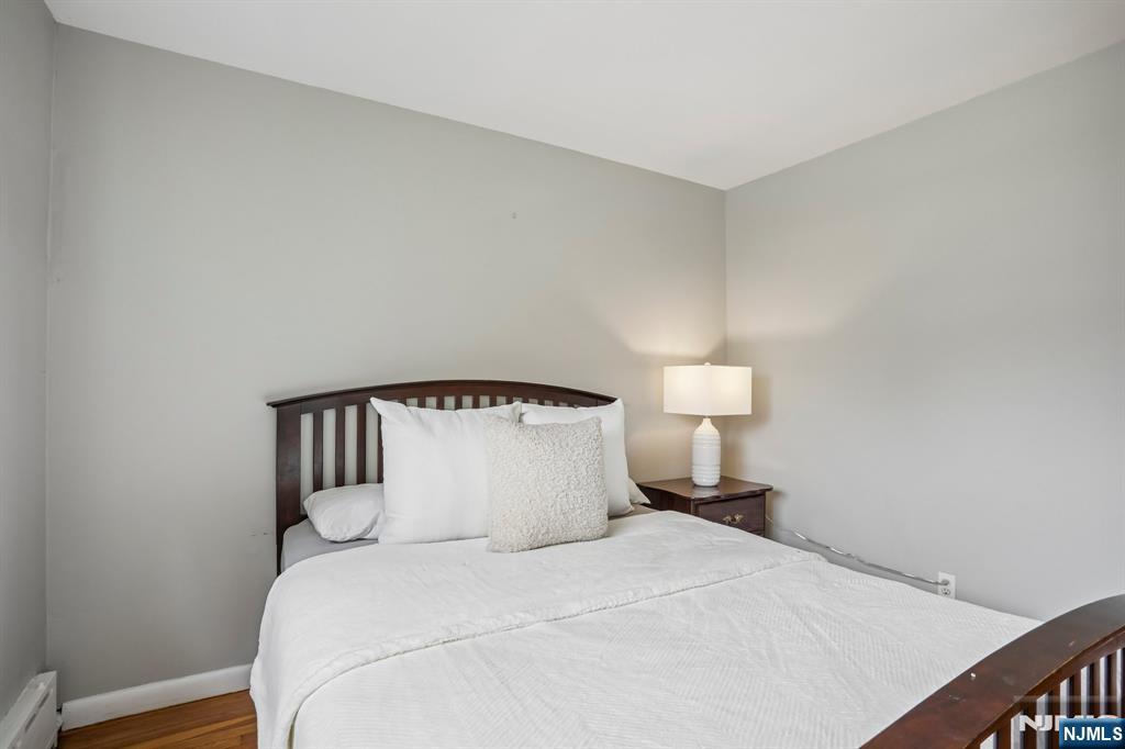 145 Sutton Place Property Photo 17
