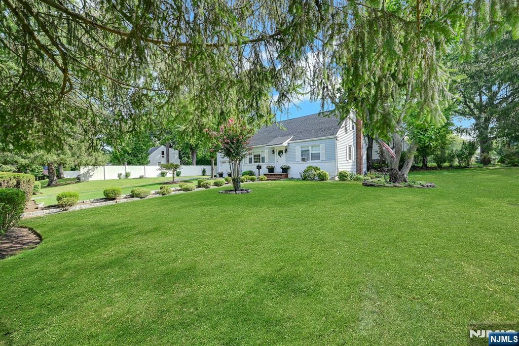 10 Knickerbocker Road Property Photo 15