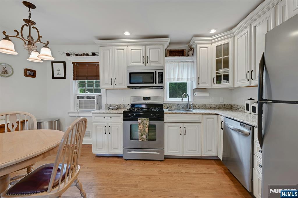 10 Knickerbocker Road Property Photo 25