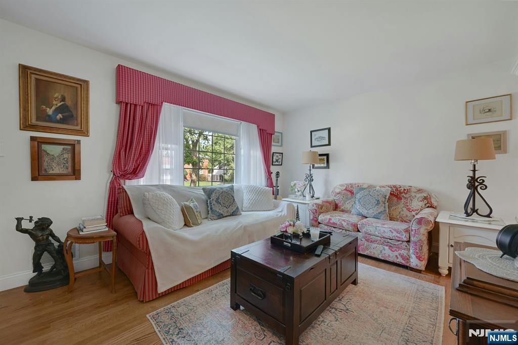 10 Knickerbocker Road Property Photo 29