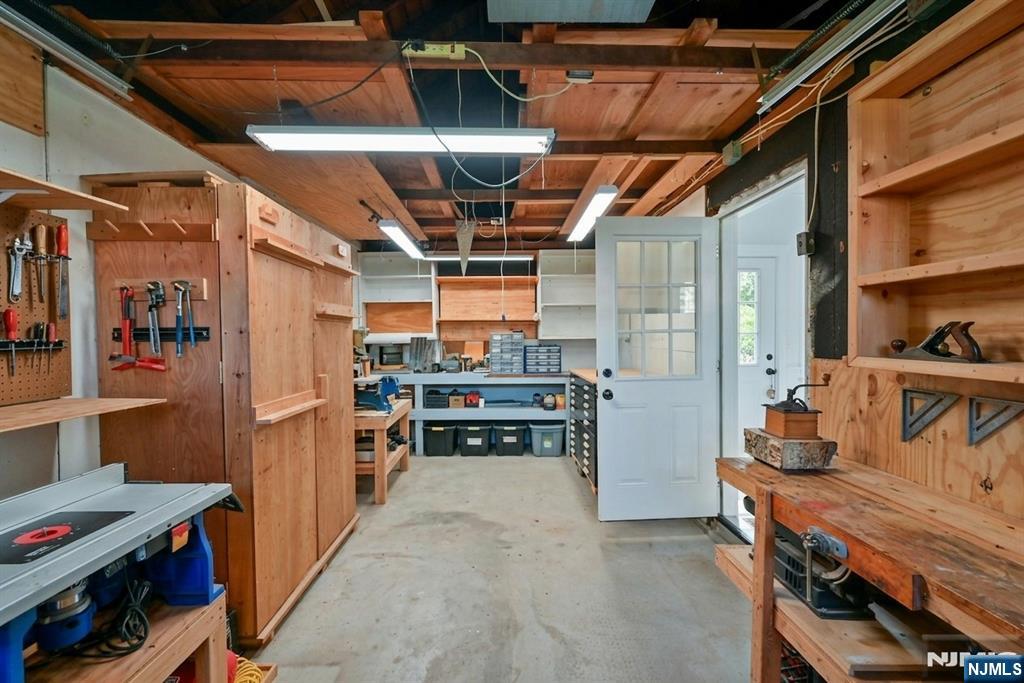 10 Knickerbocker Road Property Photo 39