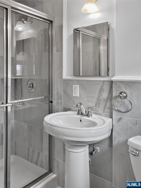 457 State Rt 5 Property Photo 18