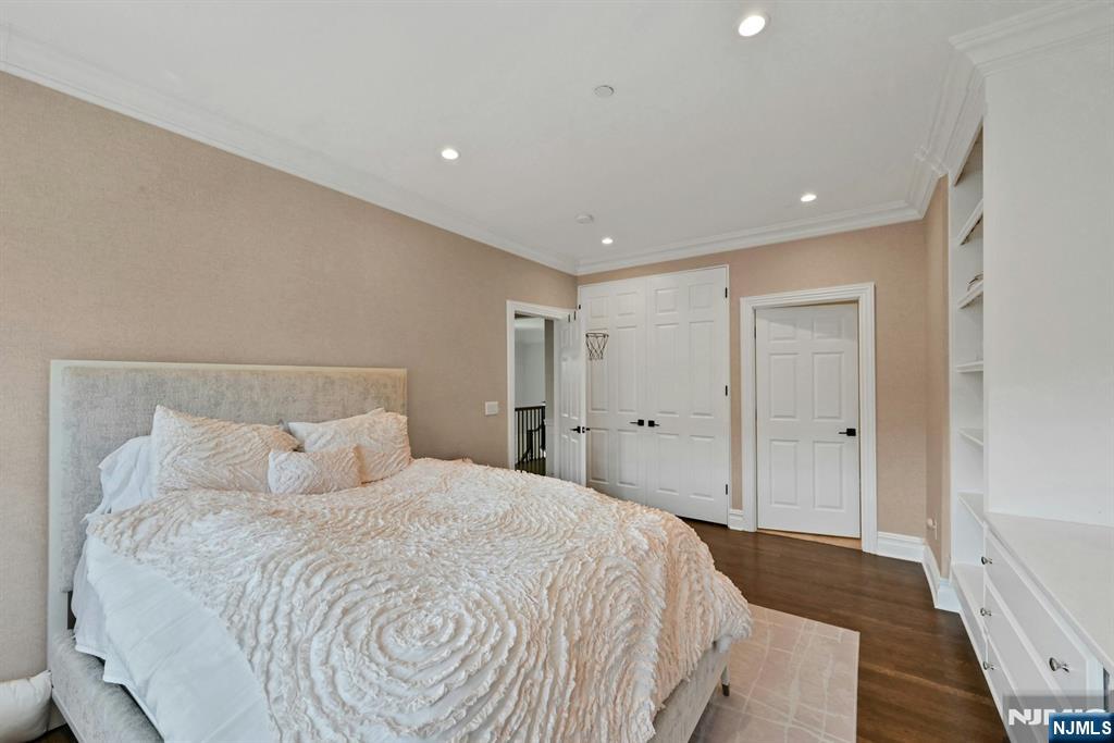 100 Heights Lane Property Photo 28