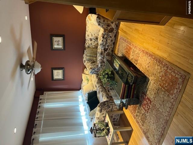 36 River Road Property Photo 11