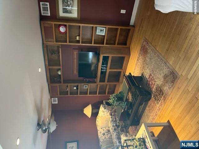 36 River Road Property Photo 13