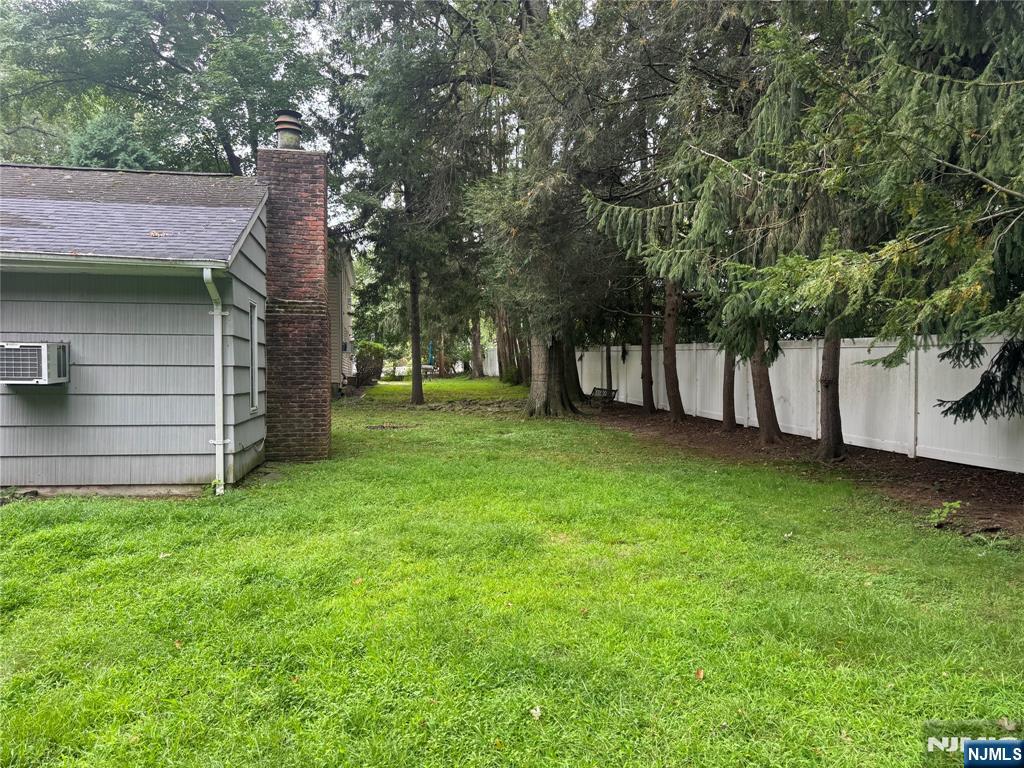 15 Woodland Road Property Photo 3