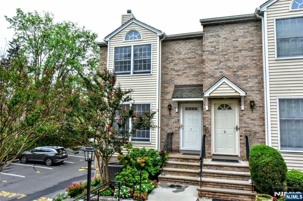 196 W Madison Avenue 7b Property Photo 5