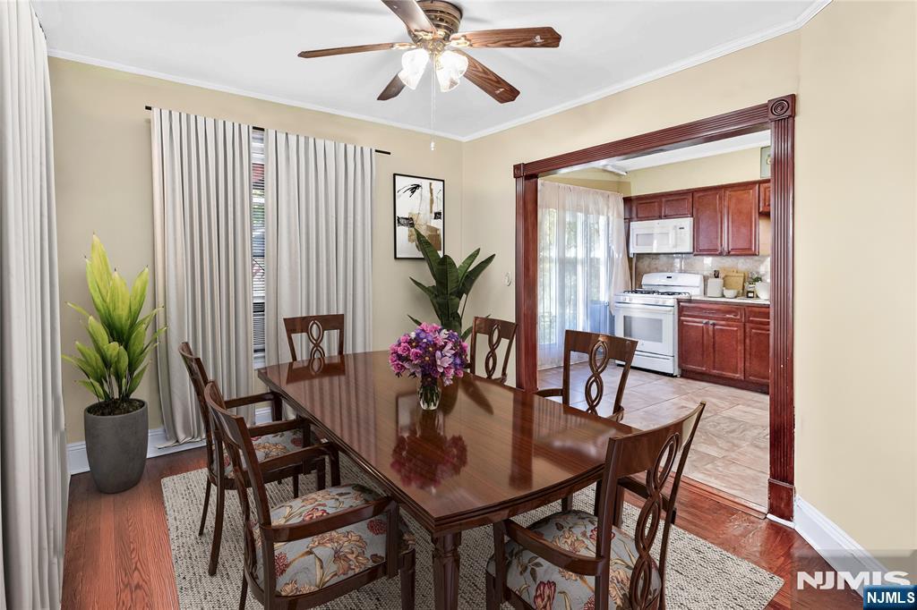 12 Maple Street Property Photo 11
