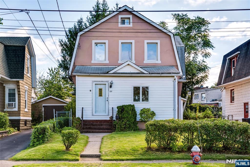 65 W Shore Avenue Property Photo 1