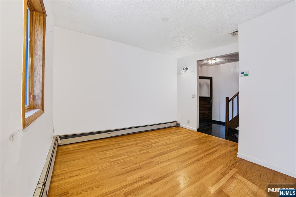 65 W Shore Avenue Property Photo 5